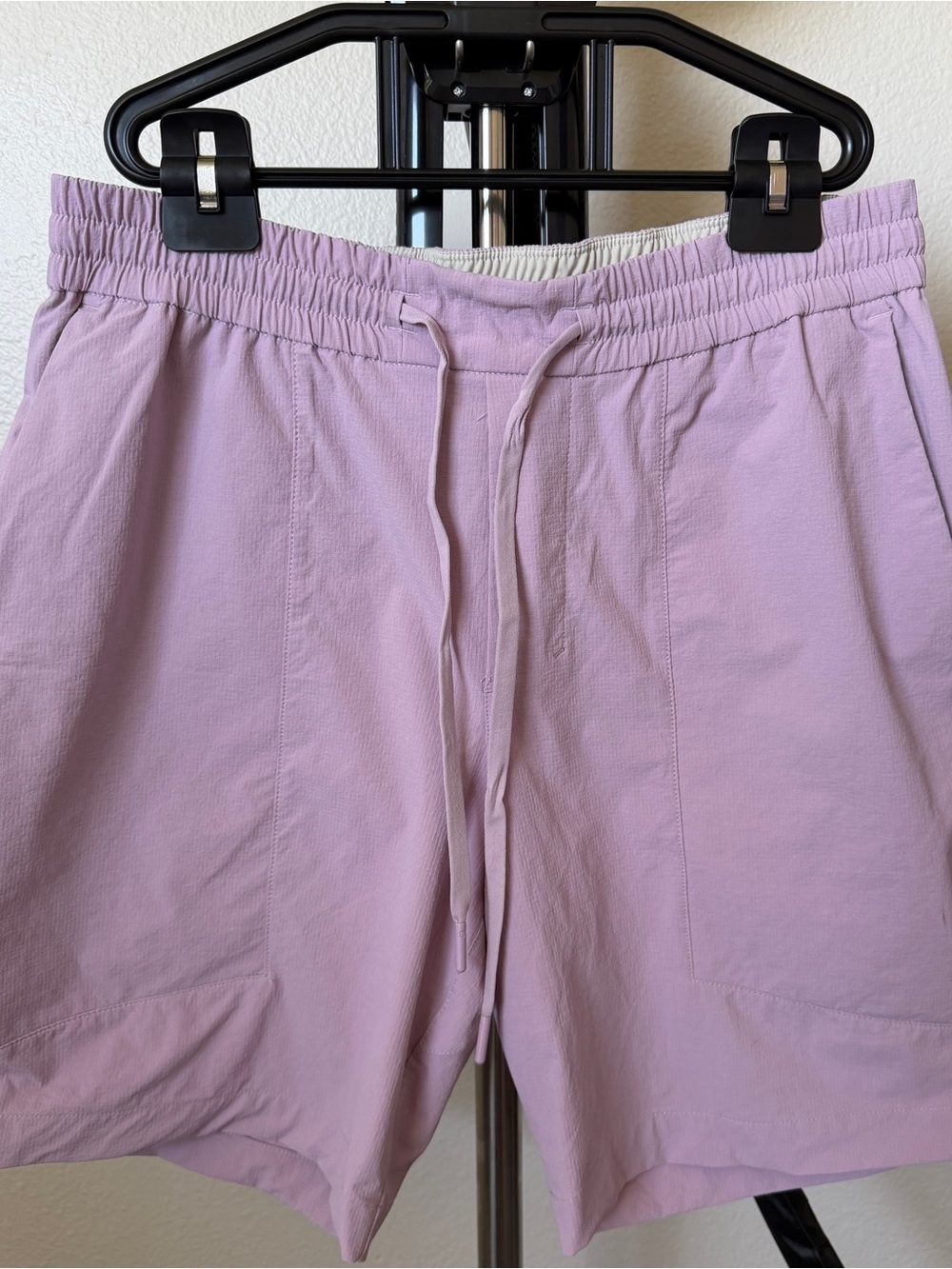 lululemon athletica Men’s Athletic Shorts in Dusty Rose